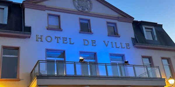 UNE LUEUR D'ESPOIR ILLUMINE SARRALBE