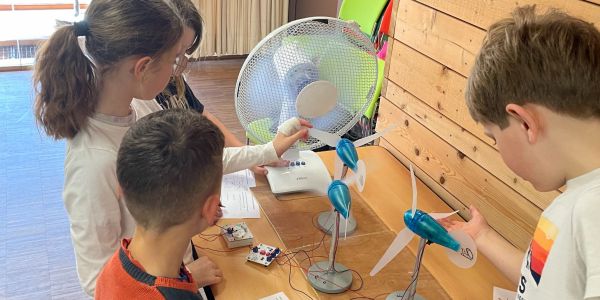 Les élèves de Rech à la découverte des énergies renouvelables