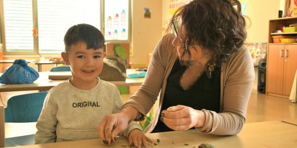 Une mosaïque haute en couleurs pour représenter les saisons
