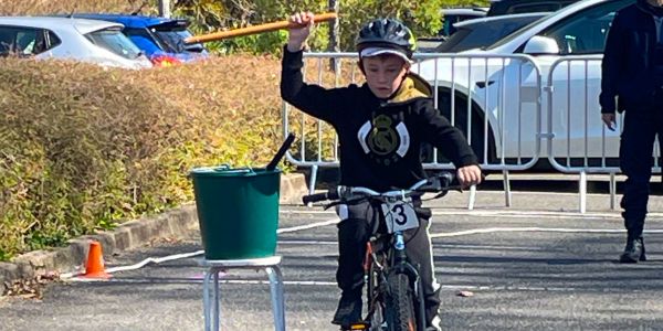 Les élèves de Rech relèvent le défi du challenge inter-écoles de la piste routière