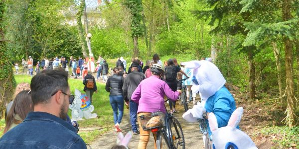 CHASSE AUX OEUFS DE PÂQUES