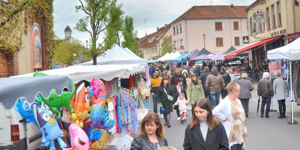 BRADERIE DE CE LUNDI DE PÂQUES