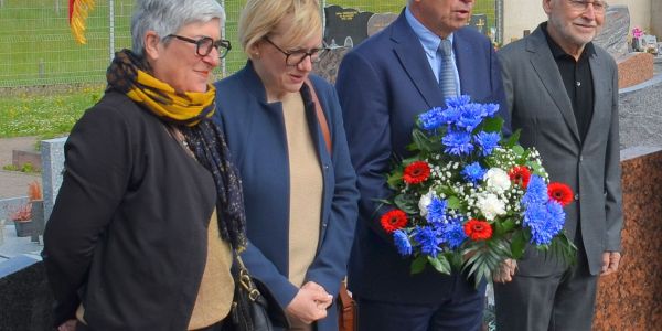 Hommage à Armand Jung