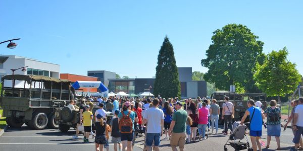 Retour en images sur "Vivons le Printemps" : une fête populaire haute en couleurs à Sarralbe