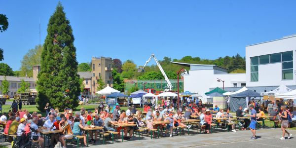 Retour en images sur "Vivons le Printemps" : une fête populaire haute en couleurs à Sarralbe