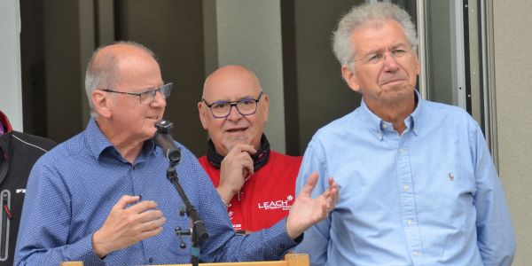 Un magnifique élan de solidarité sur le parvis de l’Hôtel de Ville de Sarralbe