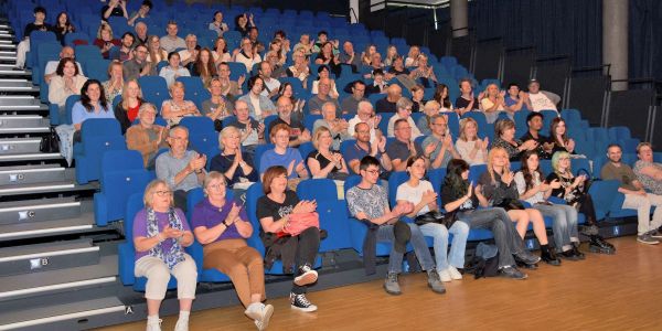 Un immense bravo à la troupe de théâtre de la MJC de Sarralbe !