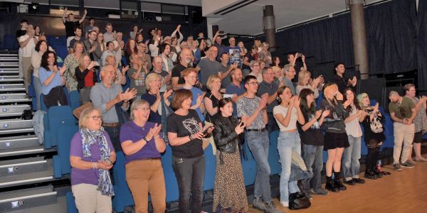 Un immense bravo à la troupe de théâtre de la MJC de Sarralbe !