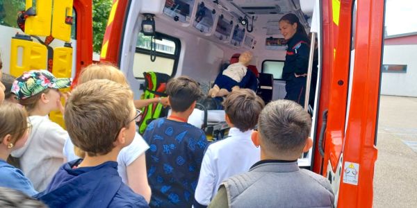 Exercice d'incendie au groupe scolaire Schuman