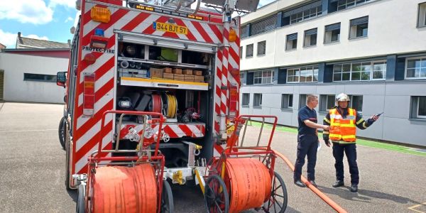 Exercice d'incendie au groupe scolaire Schuman