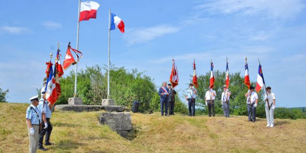 Une commémoration empreinte de mémoire et de dignité