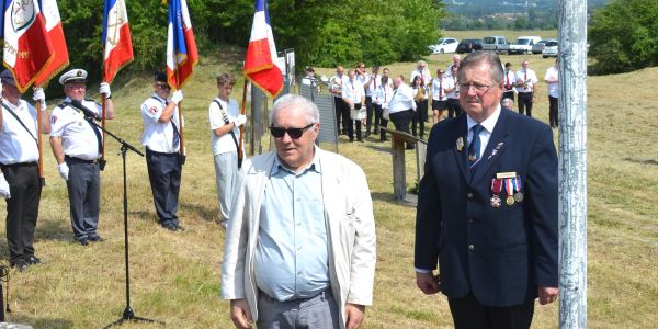 Une commémoration empreinte de mémoire et de dignité