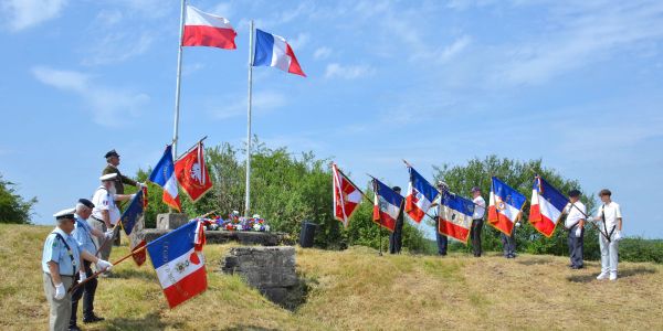 Une commémoration empreinte de mémoire et de dignité