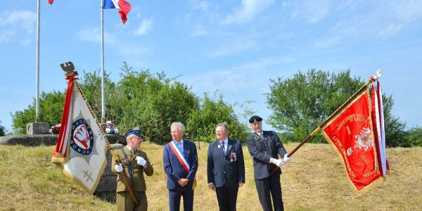 Une commémoration empreinte de mémoire et de dignité