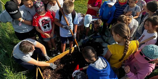 Une belle réussite pour le compostage à l’école élémentaire de Rech !