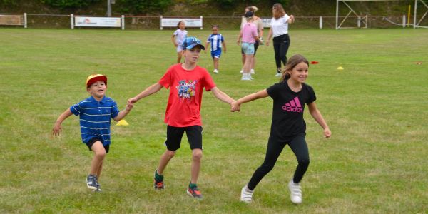 Des Olympiades pleines d’énergie de nos écoles de Rech !