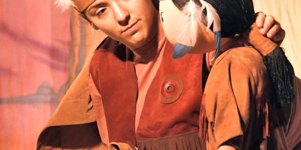 Les enfants des maternelles au spectacle…