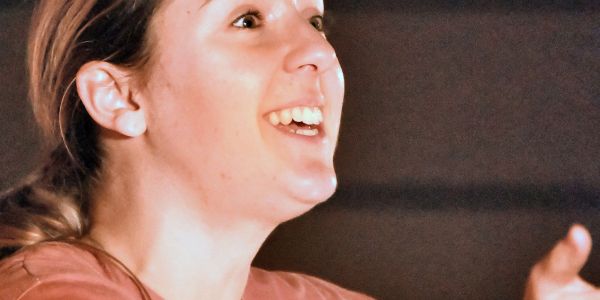 Les enfants des maternelles au spectacle…