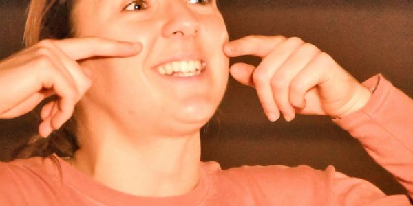 Les enfants des maternelles au spectacle…