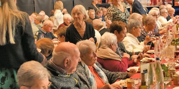 Un beau moment de partage avec nos aînés