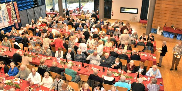 Un beau moment de partage avec nos aînés