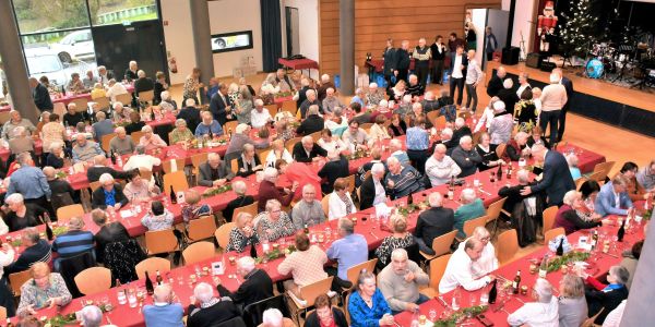 Un beau moment de partage avec nos aînés