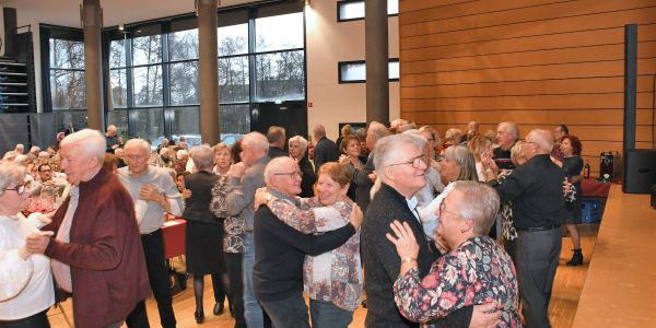 Un beau moment de partage avec nos aînés