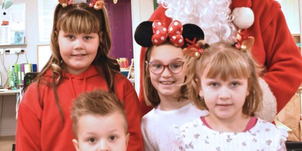 PÈRE NOËL DANS NOS ÉCOLES