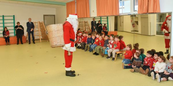 PÈRE NOËL DANS NOS ÉCOLES