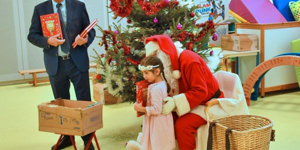 PÈRE NOËL DANS NOS ÉCOLES