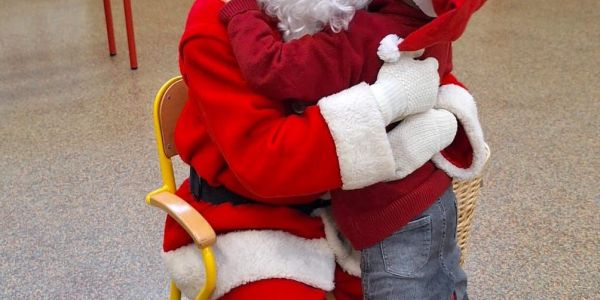 PÈRE NOËL DANS NOS ÉCOLES