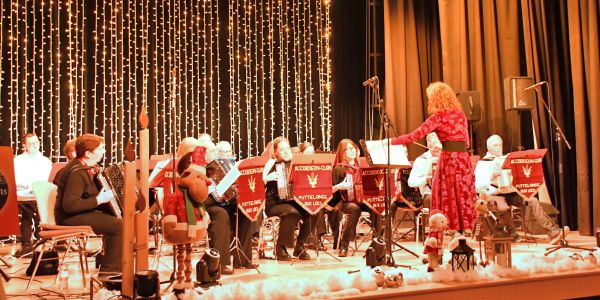 Retour sur le concert de Noël de l’Accordéon Club de Puttelange-aux-Lacs à Sarralbe