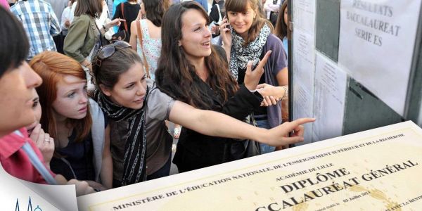 LA VILLE MET À L'HONNEUR SES BACHELIERS LA VILLE MET À L'HONNEUR SES BACHELIERS